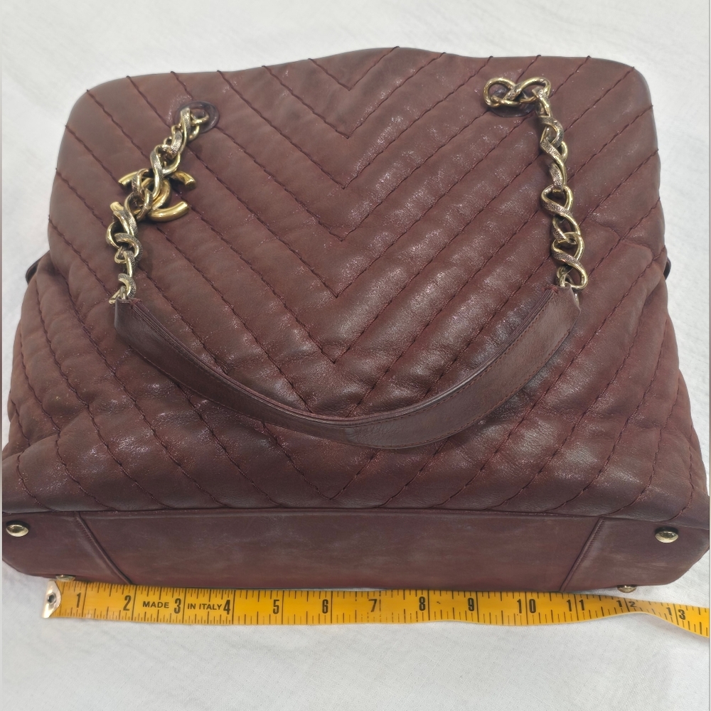 Chanel Surpique CC Charm Tote Iridescent Calfskin Bag Suede - Picture 13 of 17